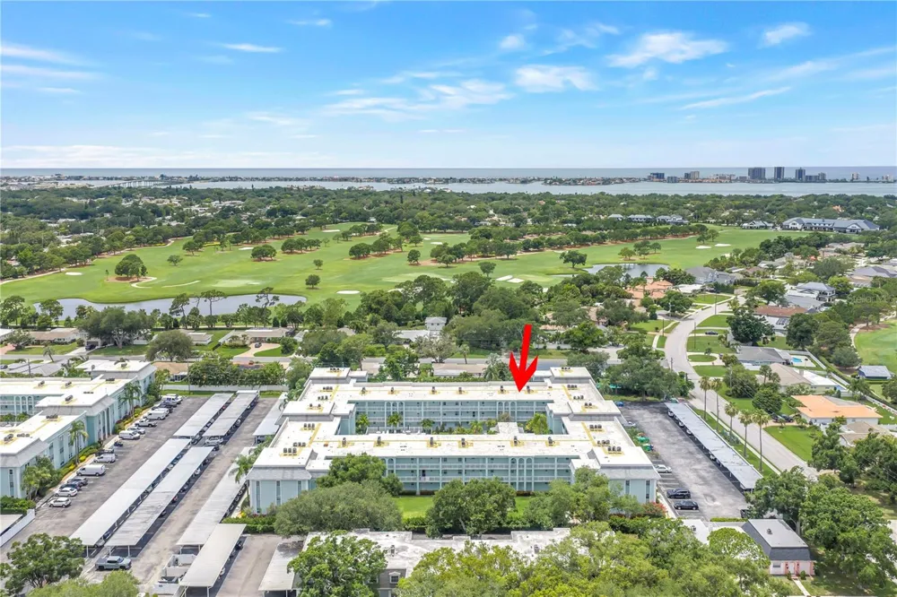 701 POINSETTIA ROAD #116 Belleair, FL 33756