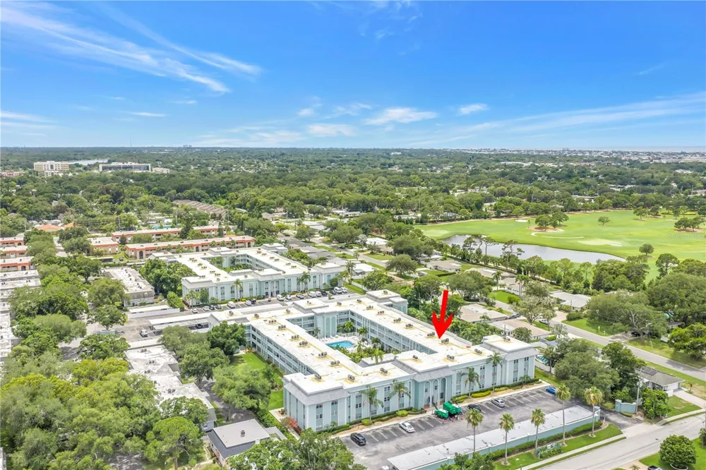 701 POINSETTIA ROAD #116 Belleair, FL 33756