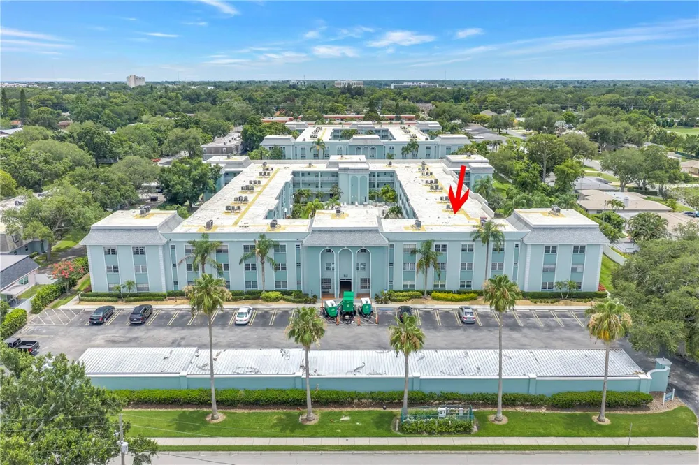 701 POINSETTIA ROAD #116 Belleair, FL 33756