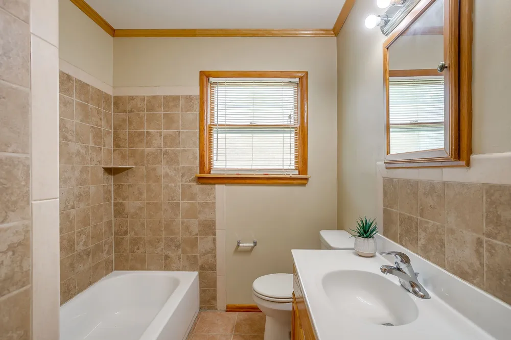 601 Perry Drive White Settlement, TX 76108