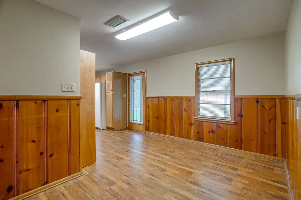 601 Perry Drive White Settlement, TX 76108