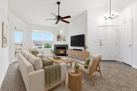 5733 Gibralter Way #3-306