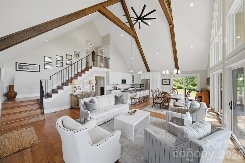 8788 Donald Barrier Street Newland, NC 28657