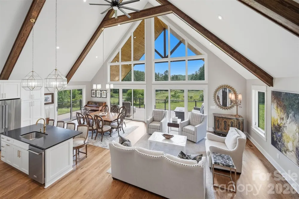 8788 Donald Barrier Street Newland, NC 28657
