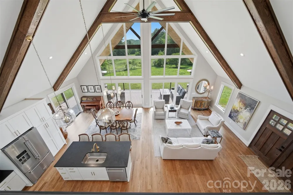 8788 Donald Barrier Street Newland, NC 28657