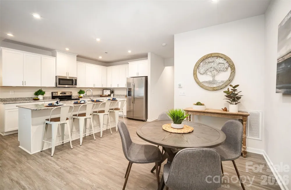 407 Park Meadows Drive Matthews, NC 28104