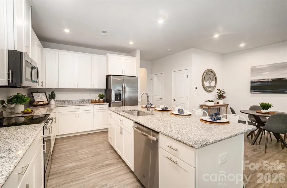 407 Park Meadows Drive Matthews, NC 28104