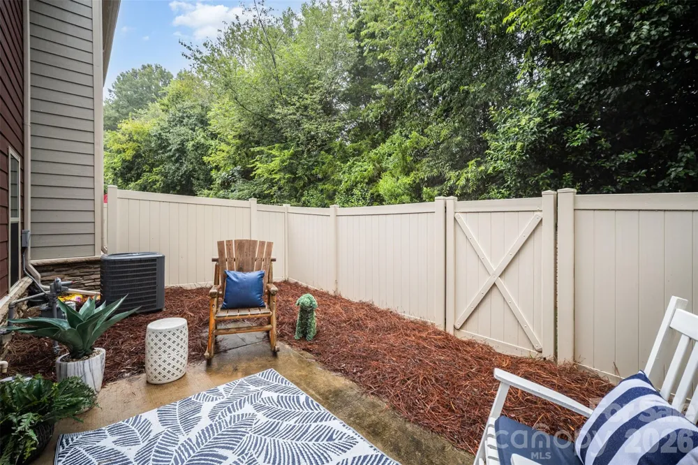407 Park Meadows Drive Matthews, NC 28104
