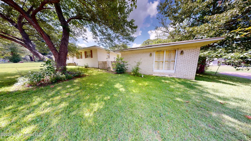 210 Porter Street Senatobia, MS 38668