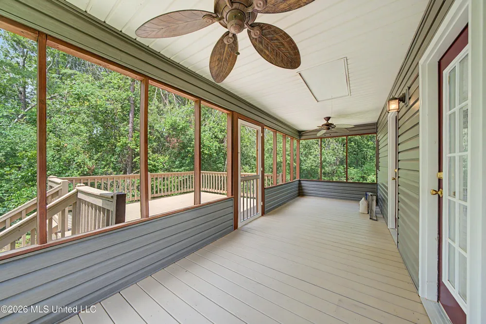 19 Frank Iuka, MS 38852
