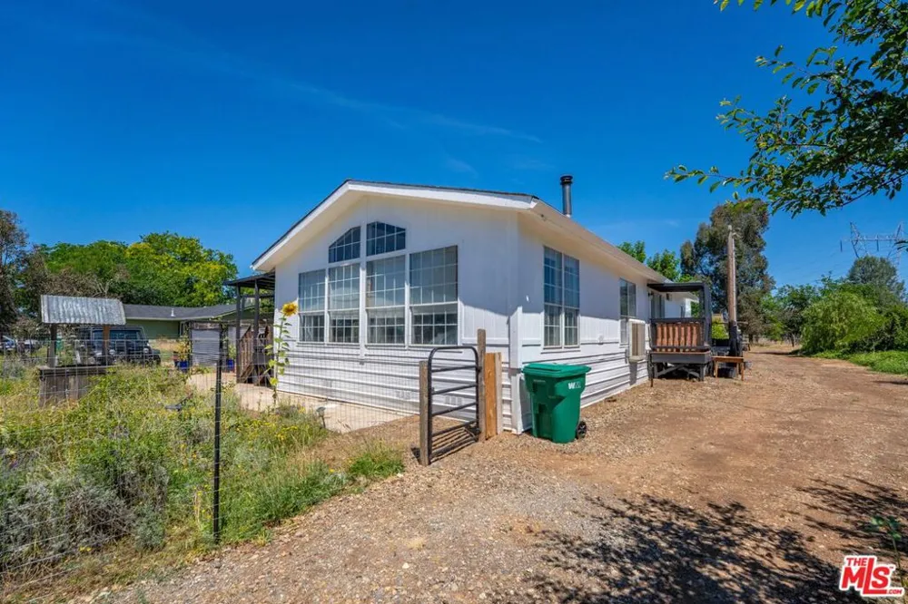 4916 Happy Valley Road Anderson, CA 96007