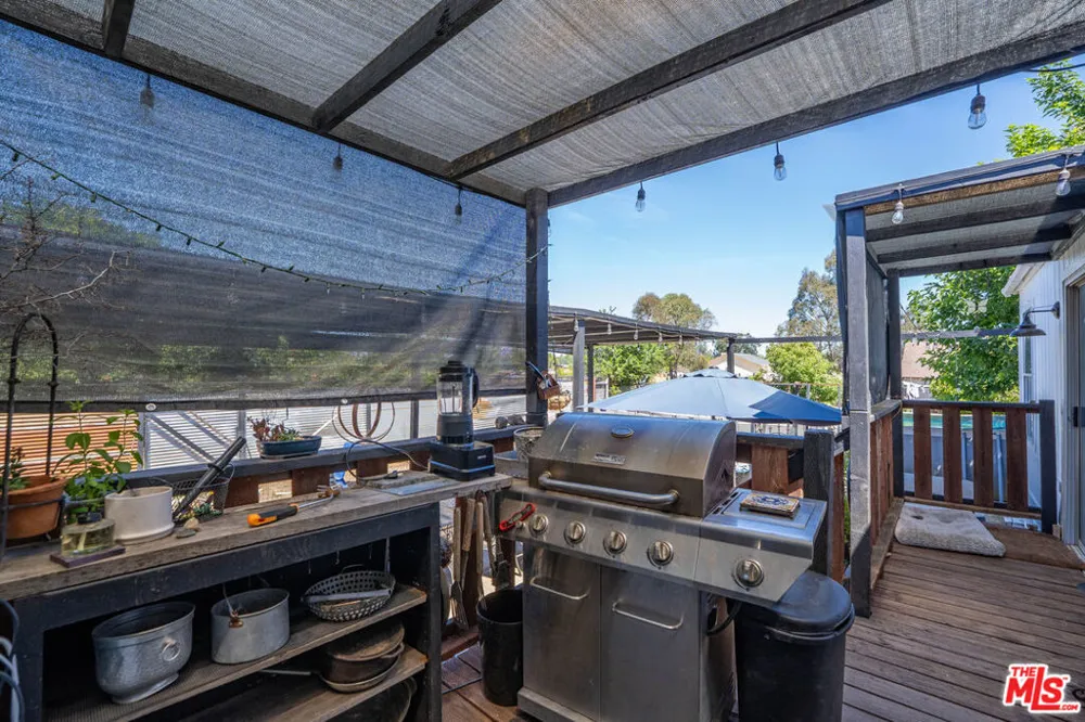 4916 Happy Valley Road Anderson, CA 96007