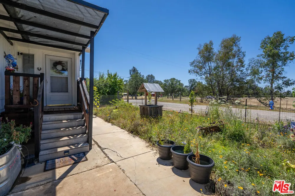 4916 Happy Valley Road Anderson, CA 96007
