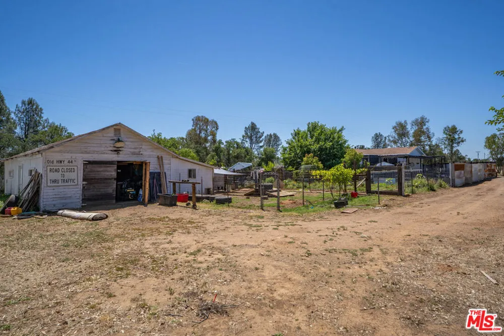4916 Happy Valley Road Anderson, CA 96007