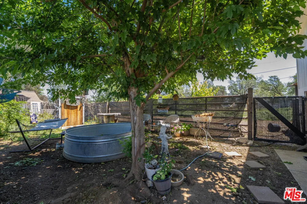 4916 Happy Valley Road Anderson, CA 96007