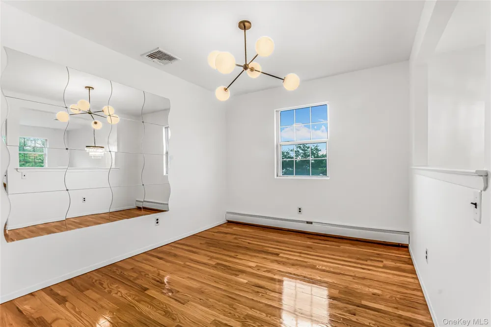 8 8th Street New Hyde Park, NY 11040