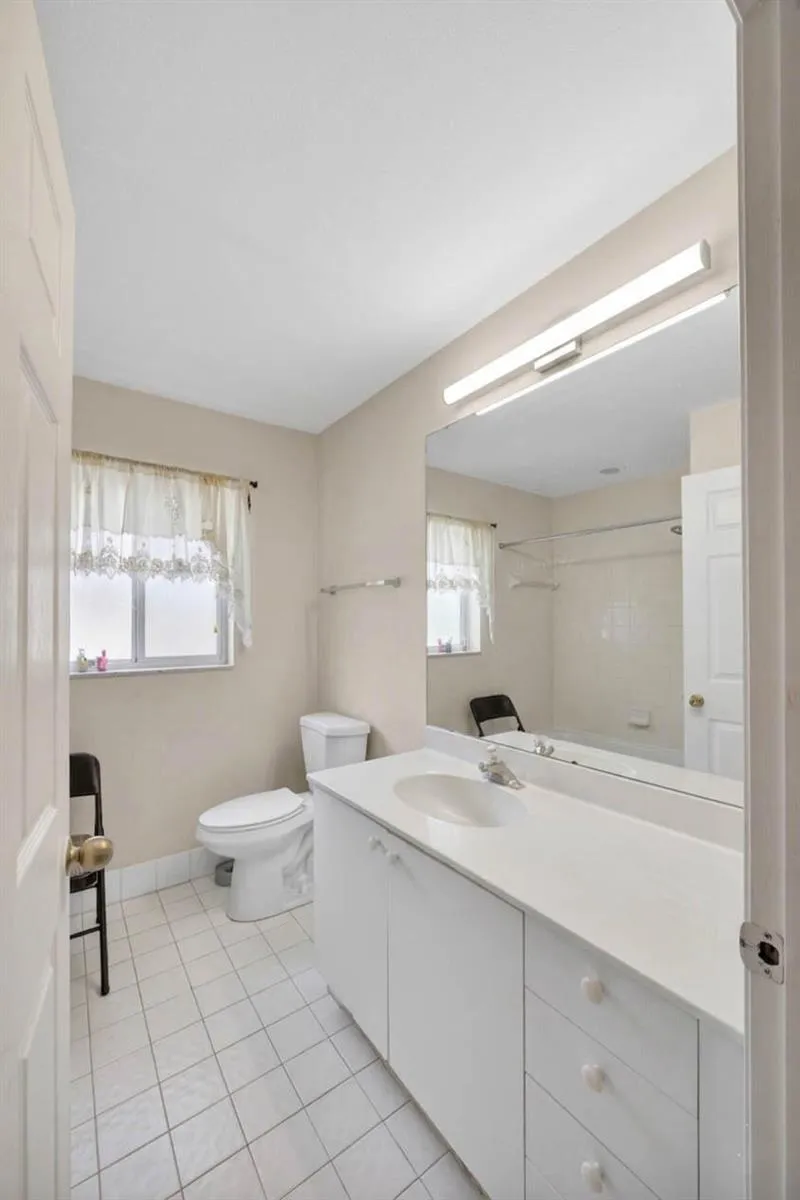 10870 Old Bridgeport Lane Boca Raton, FL 33498