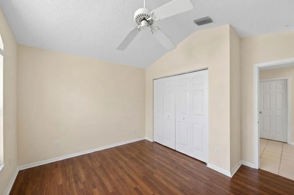 10870 Old Bridgeport Lane Boca Raton, FL 33498