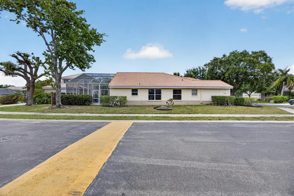 10870 Old Bridgeport Lane Boca Raton, FL 33498
