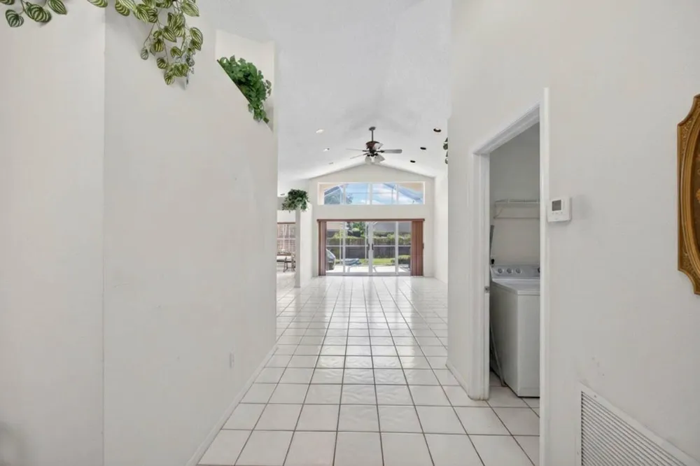 10870 Old Bridgeport Lane Boca Raton, FL 33498