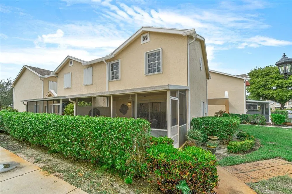 338 Waterside Drive Hypoluxo, FL 33462