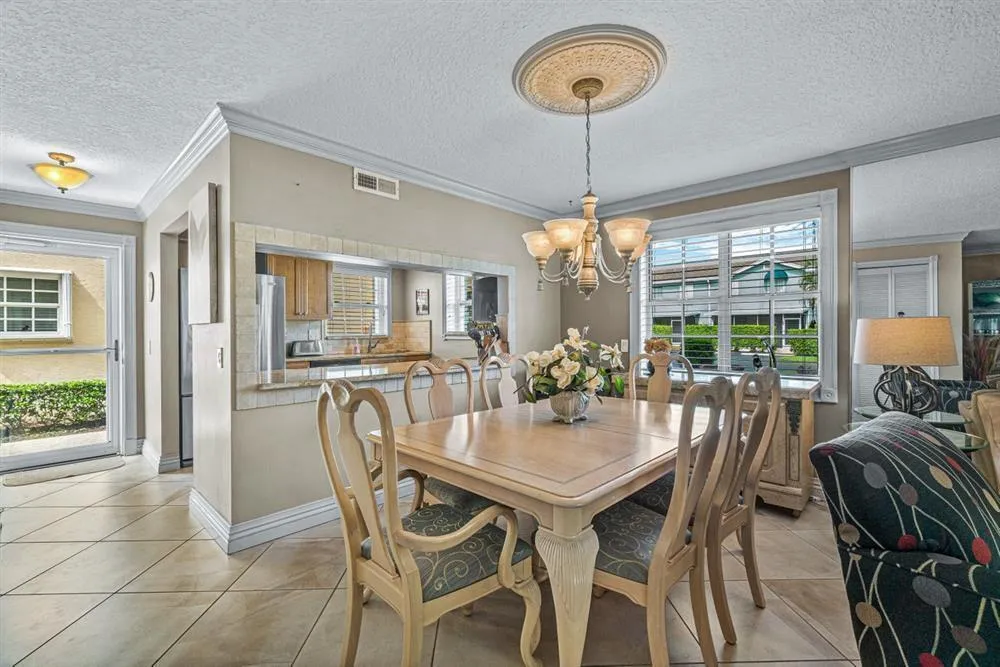 338 Waterside Drive Hypoluxo, FL 33462