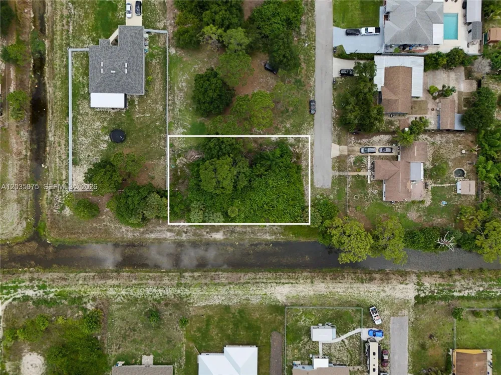 3105 BRIAN AVE S Lehigh Acres, FL 33976