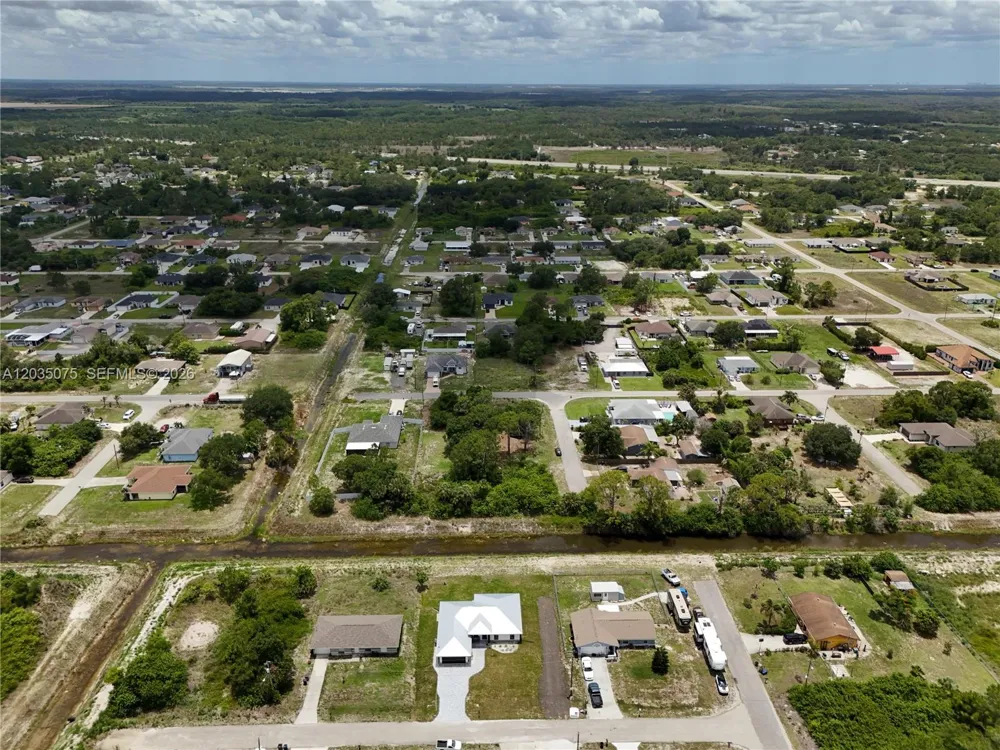 3105 BRIAN AVE S Lehigh Acres, FL 33976