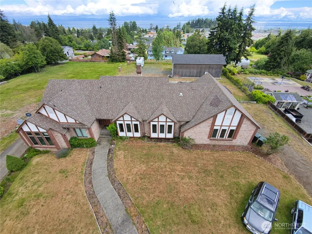 1133 Olympus Avenue Port Angeles, WA 98362