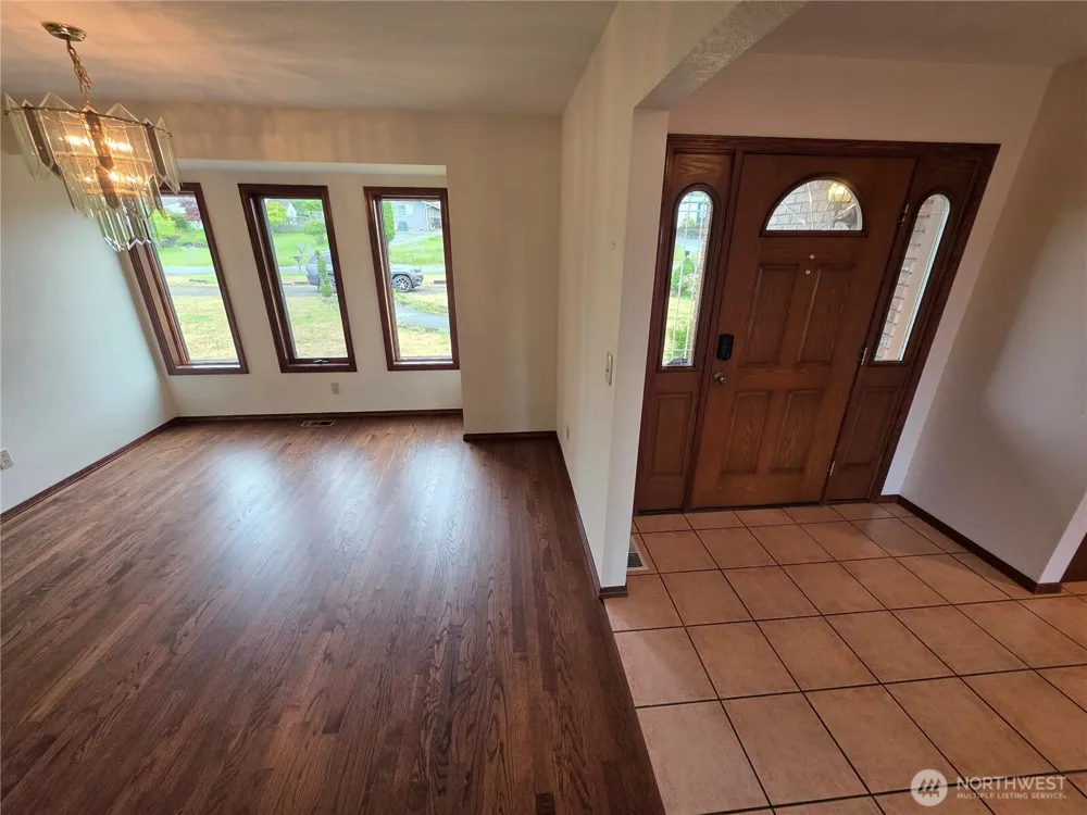 1133 Olympus Avenue Port Angeles, WA 98362