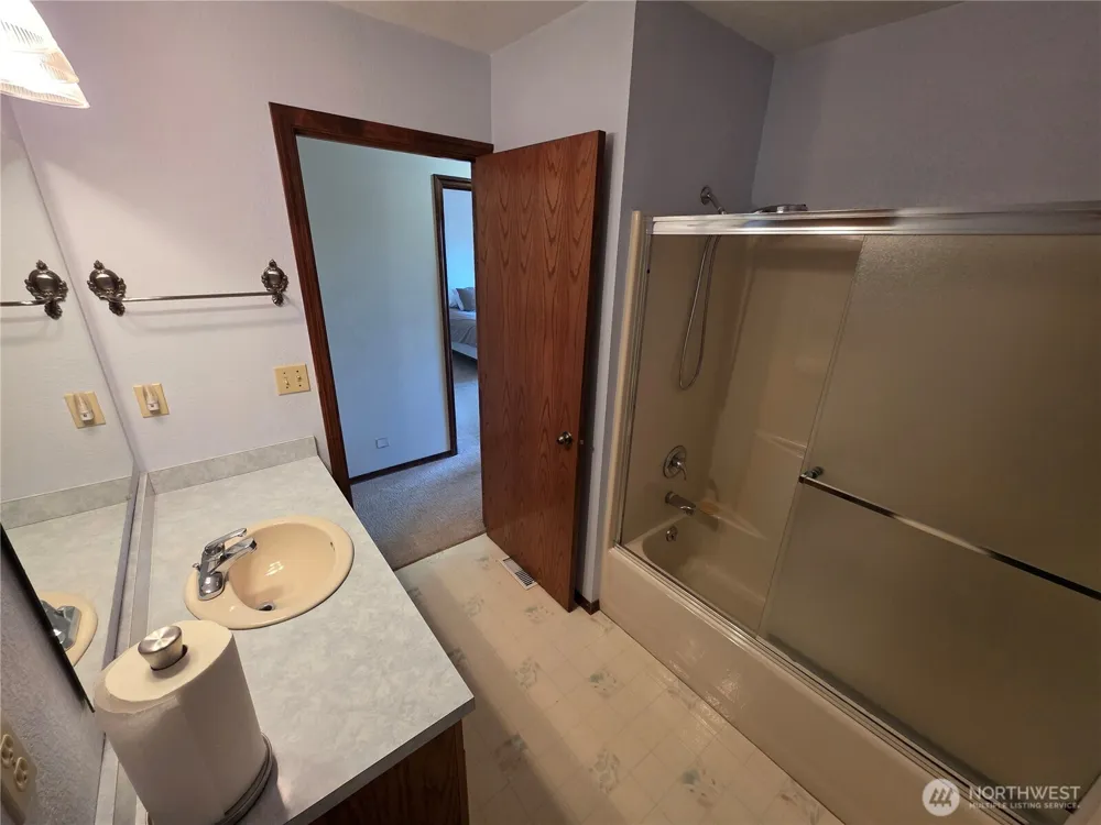 1133 Olympus Avenue Port Angeles, WA 98362