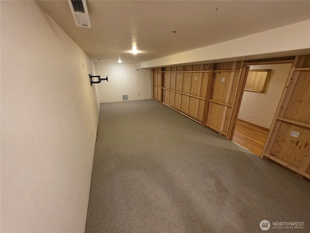 1133 Olympus Avenue Port Angeles, WA 98362