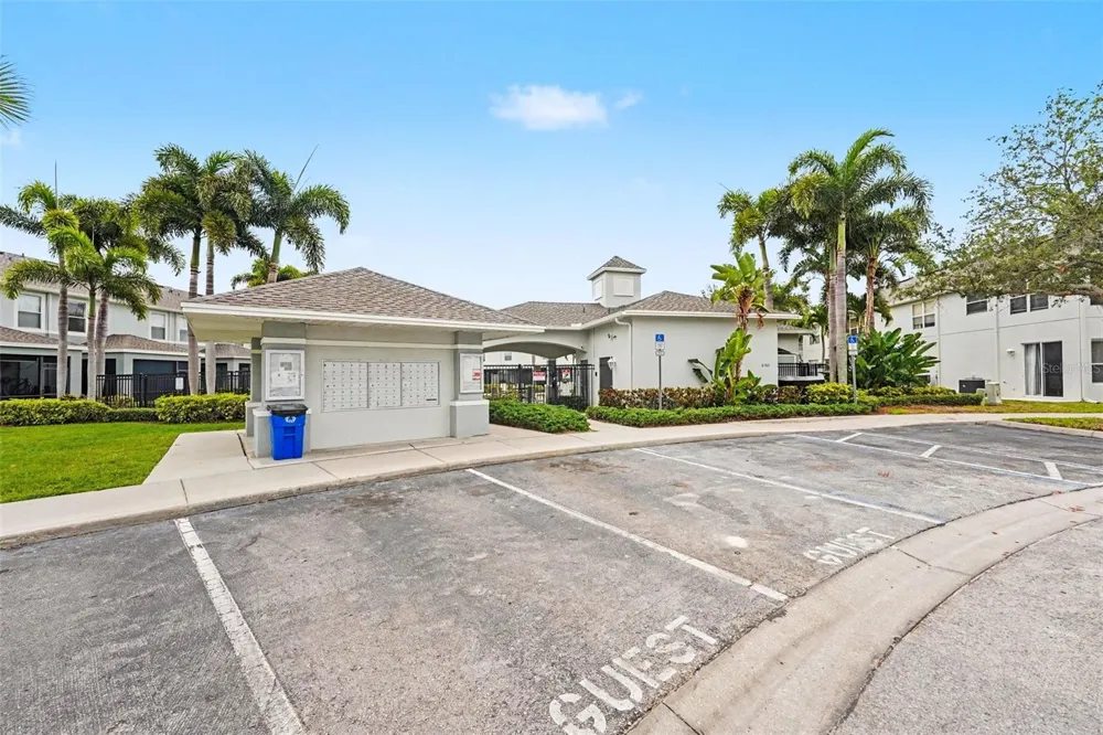 6938 46TH WAY Pinellas Park, FL 33781
