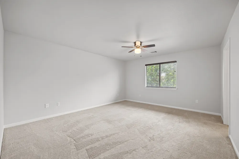 448 Tobin Drive Buda, TX 78610