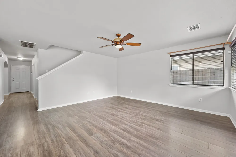 448 Tobin Drive Buda, TX 78610
