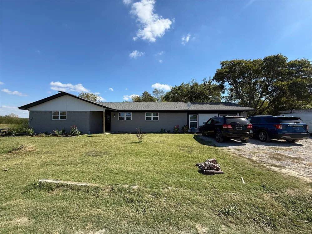 102 Cedar Street Celeste, TX 75423