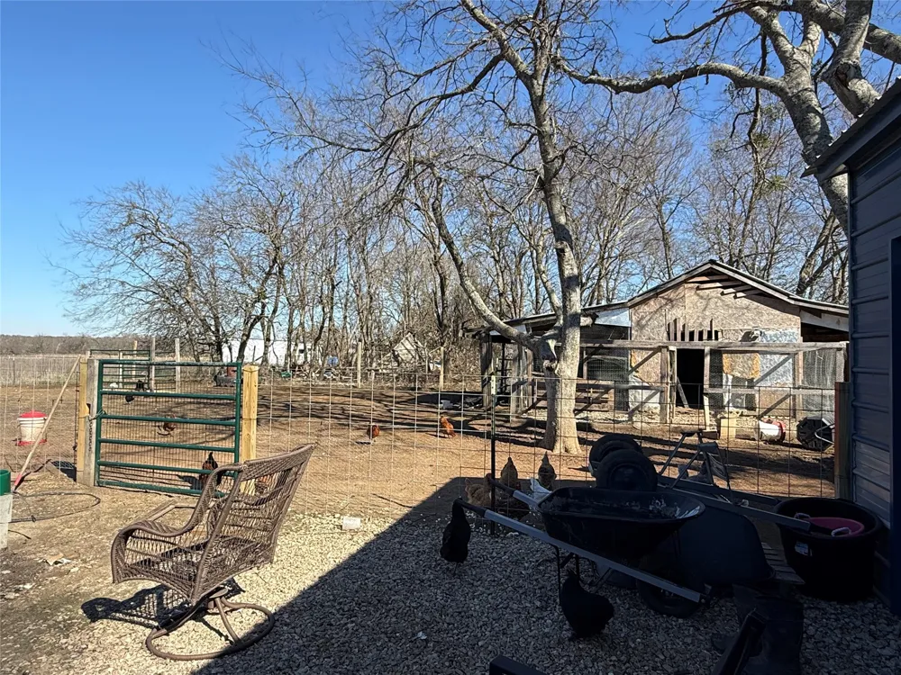 102 Cedar Street Celeste, TX 75423