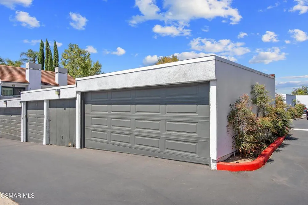 1253 Tivoli Lane #29 Simi Valley, CA 93065