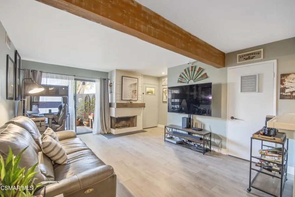1253 Tivoli Lane #29 Simi Valley, CA 93065