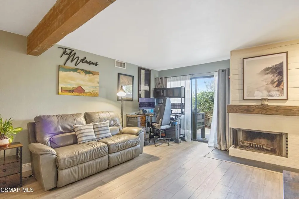 1253 Tivoli Lane #29 Simi Valley, CA 93065