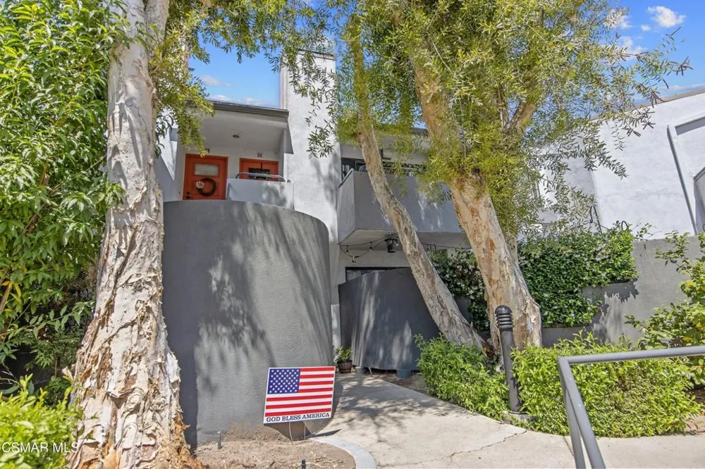 1253 Tivoli Lane #29 Simi Valley, CA 93065