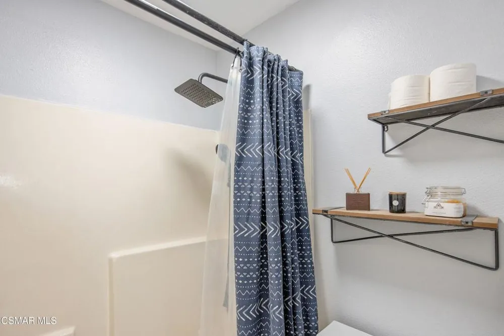 1253 Tivoli Lane #29 Simi Valley, CA 93065
