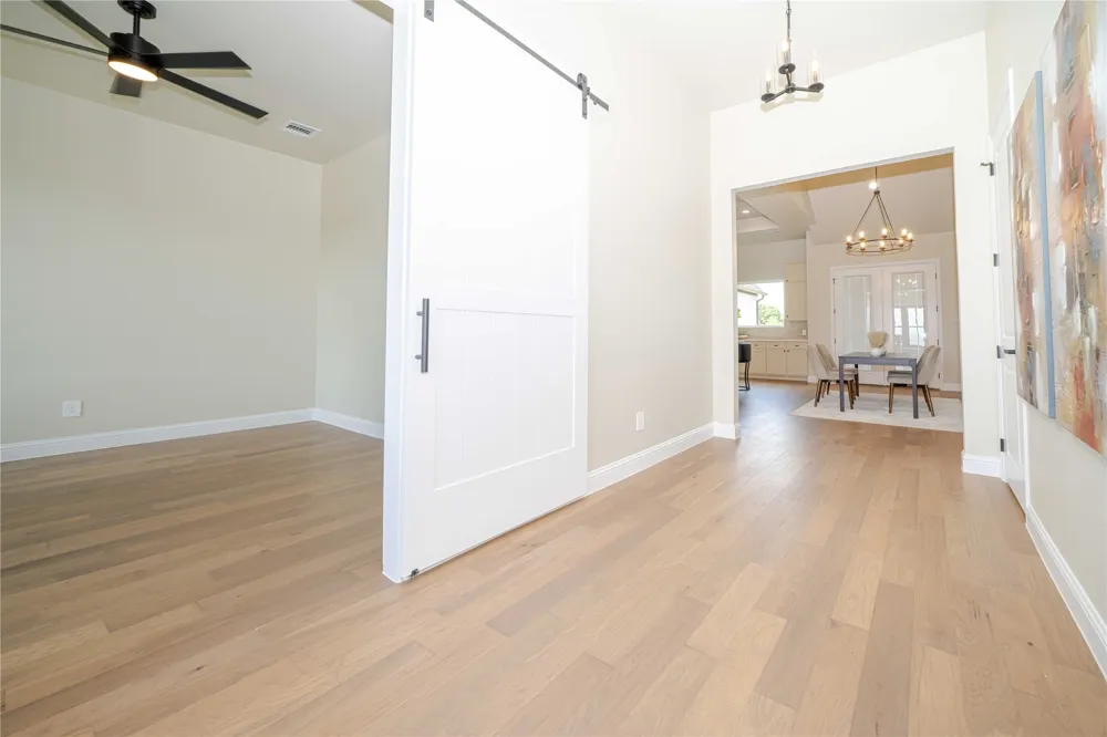 120 Olson Road Waxahachie, TX 75167