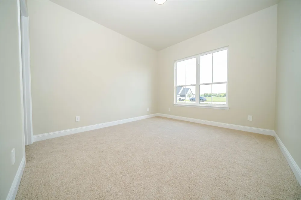 120 Olson Road Waxahachie, TX 75167