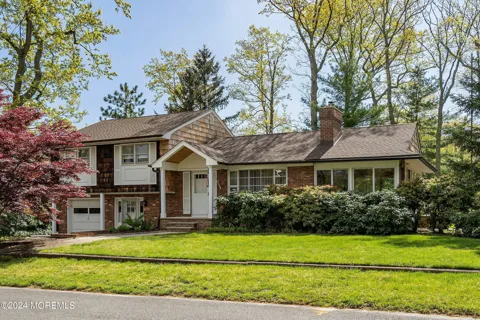 706 Hillside Avenue