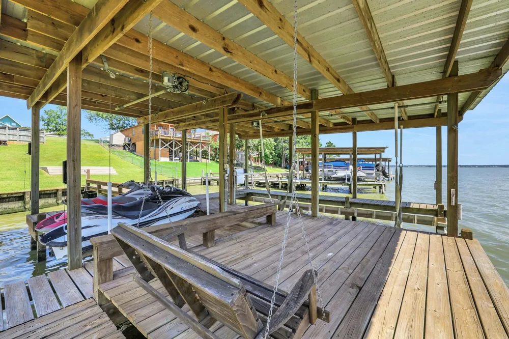 321 E Woodland Shores Drive Point Blank, TX 77364