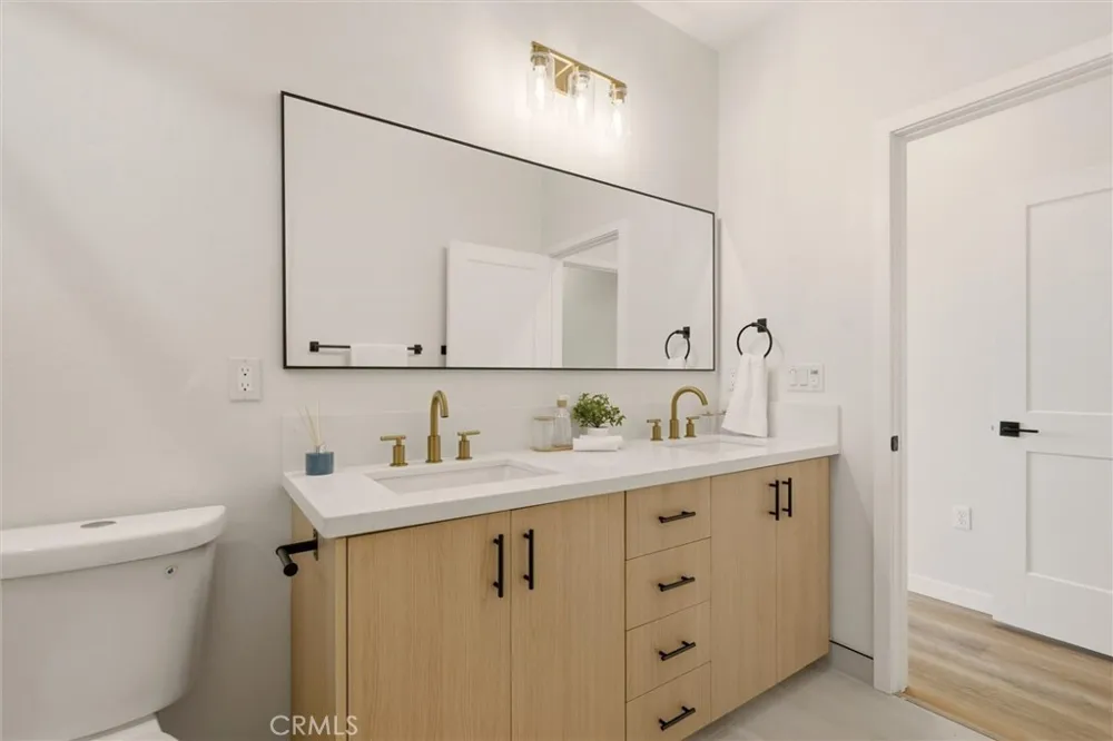 5824 Persepolis Ct Riverside, CA 92505