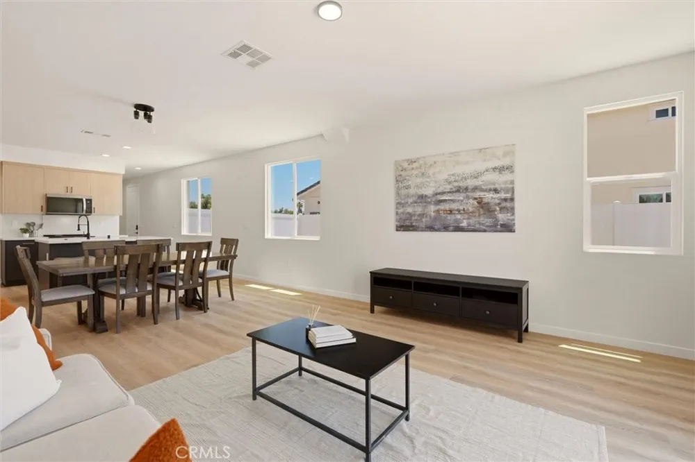 5824 Persepolis Ct Riverside, CA 92505