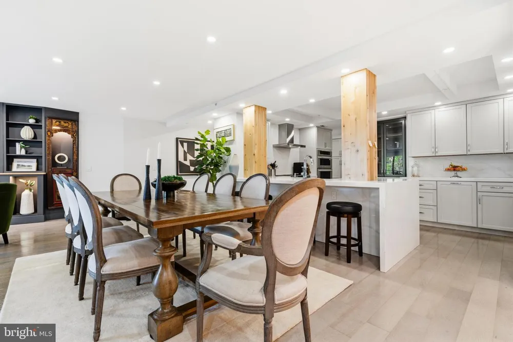 1300 CRYSTAL DRIVE #606S Arlington, VA 22202