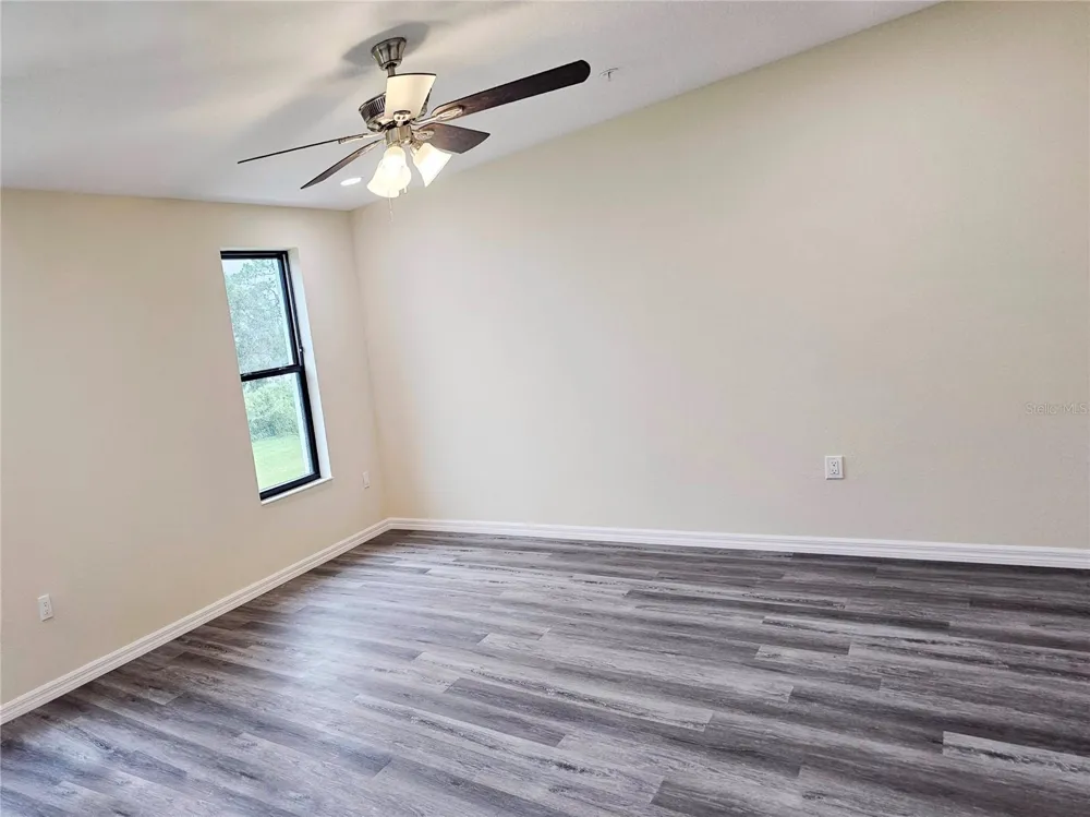 4371 CAMBIO GARDENS COURT Tampa, FL 33610